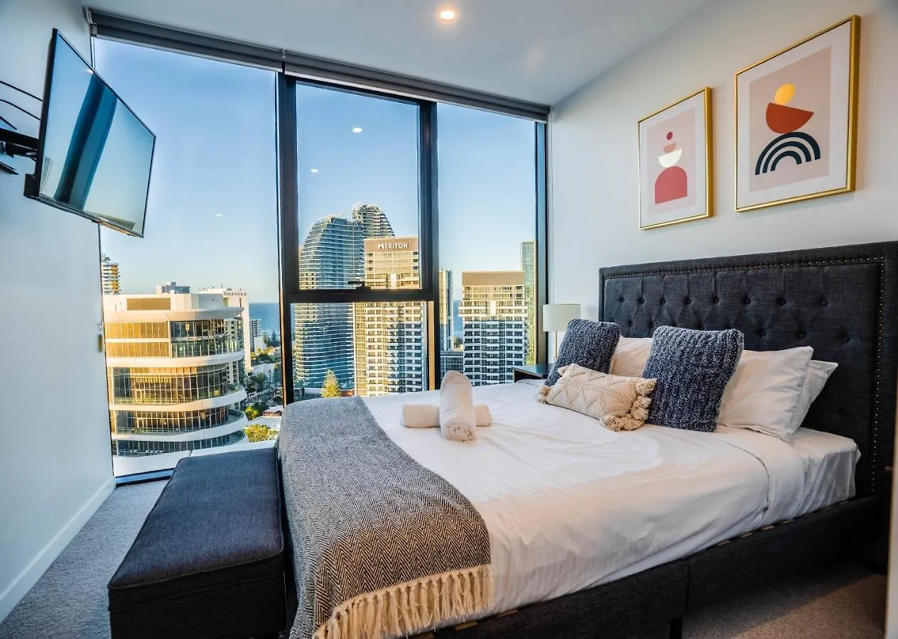 2 Bedroom Luxurious Family Apartment Next To Pacific Fair - Broadbeach Gold Coast Gc22